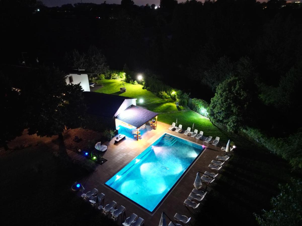Villa Vitti'S - Verona Est San Martino Buon Albergo Exterior photo